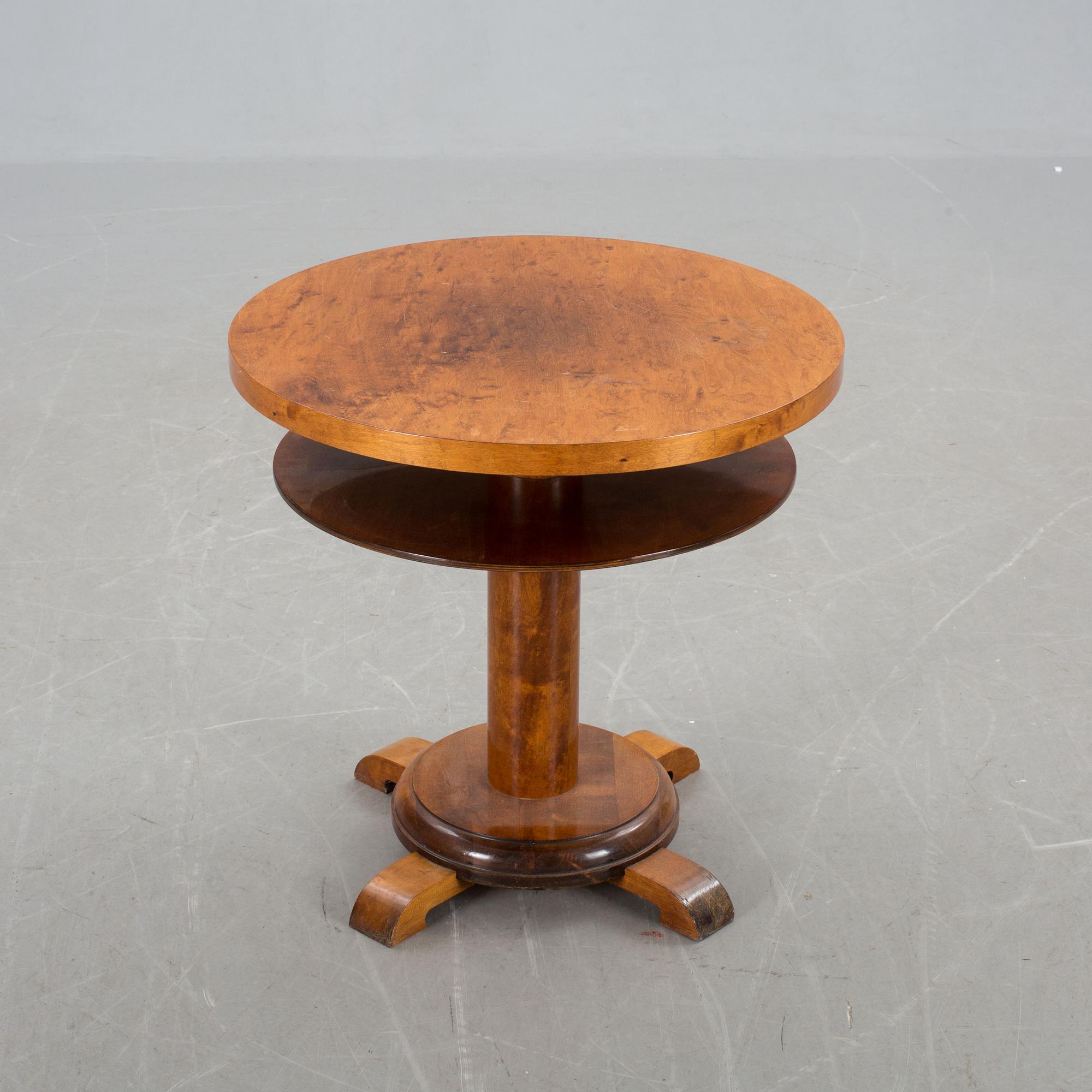 BORD, Art deco, 1900-talets första hälft.