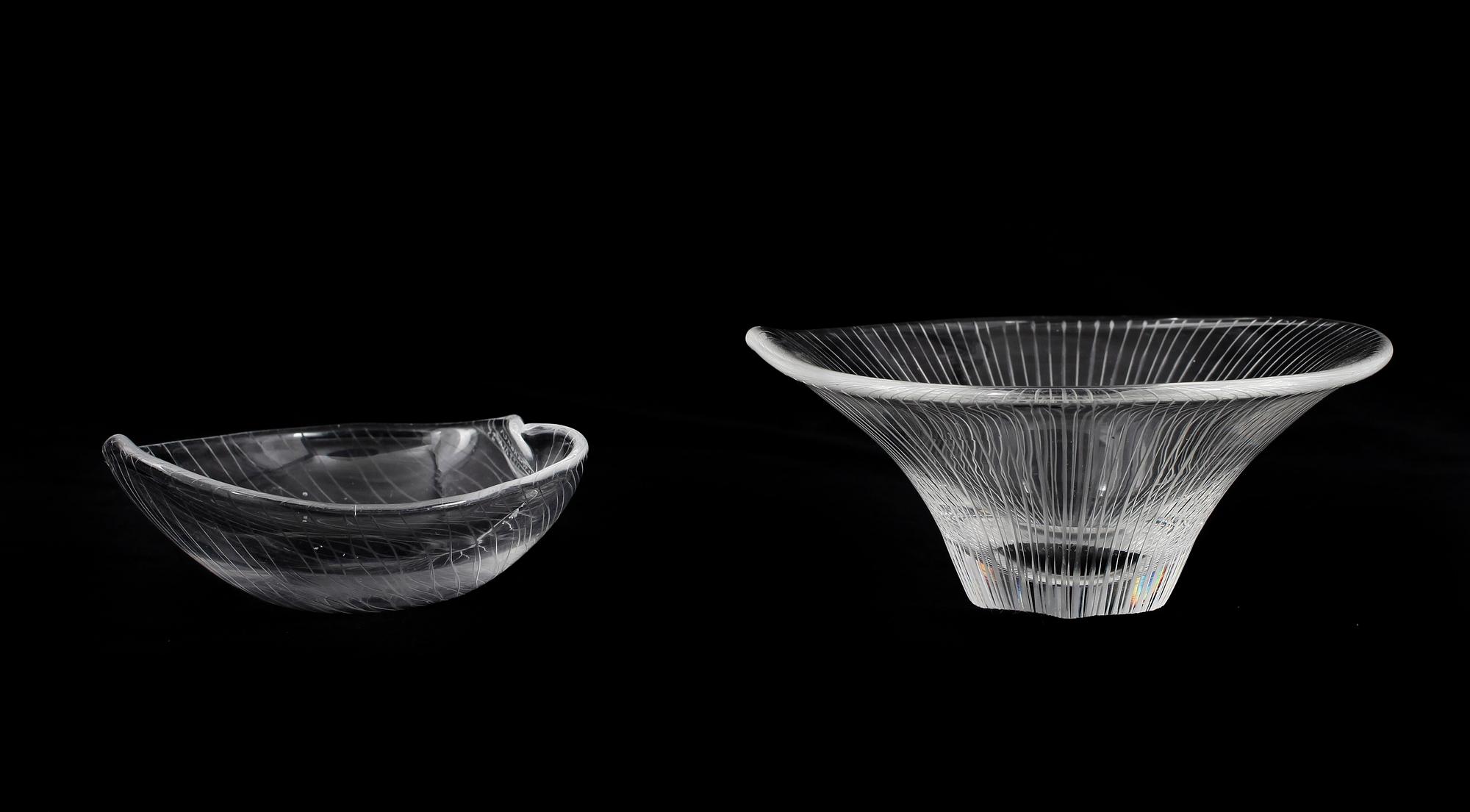 SKÅLAR, 2 st, Tapio Wirkkala, signerade undertill, varav en "Kantarelli", och en dat -55.