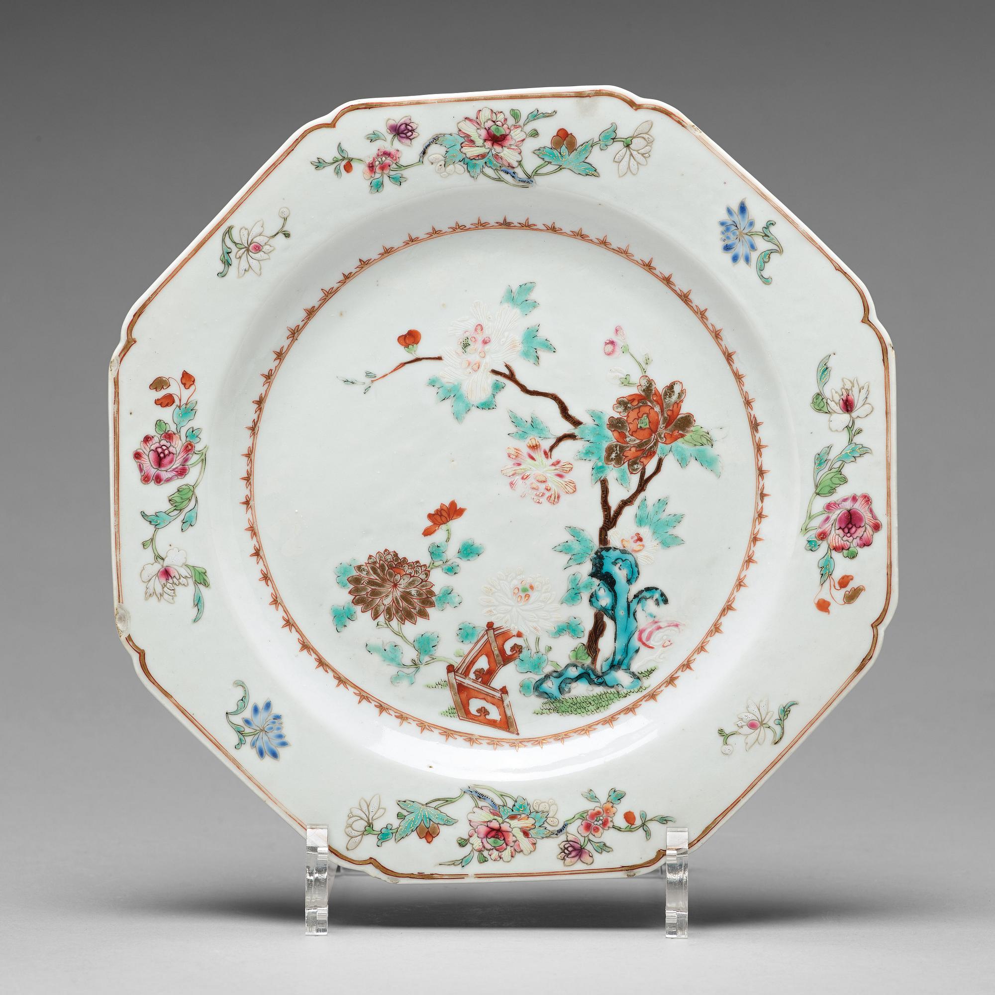 Twelve famille rose plates, Qing dynasty, Qianlong (1736-95).