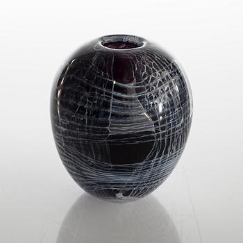 A signed glass vase by Anna Forsling.