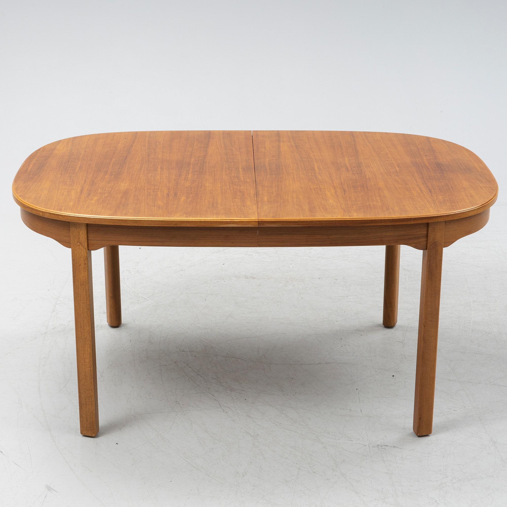 Carl Malmsten, an 'Amlbassaör' dining table, Åfors möbelfabrik, second half of the 20th Century.