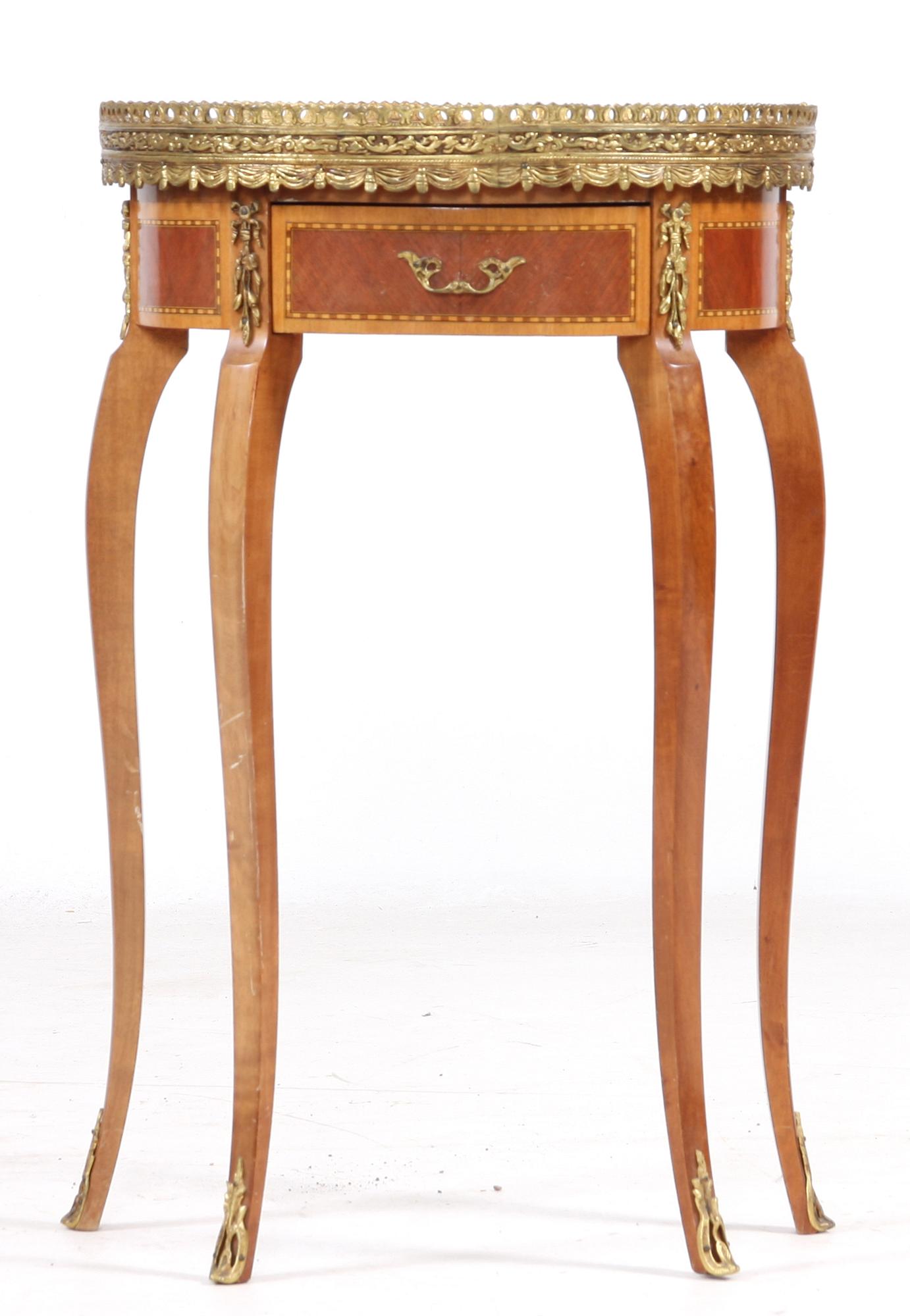 KONSOLBORD, Louis XV-stil, 1900-tal.