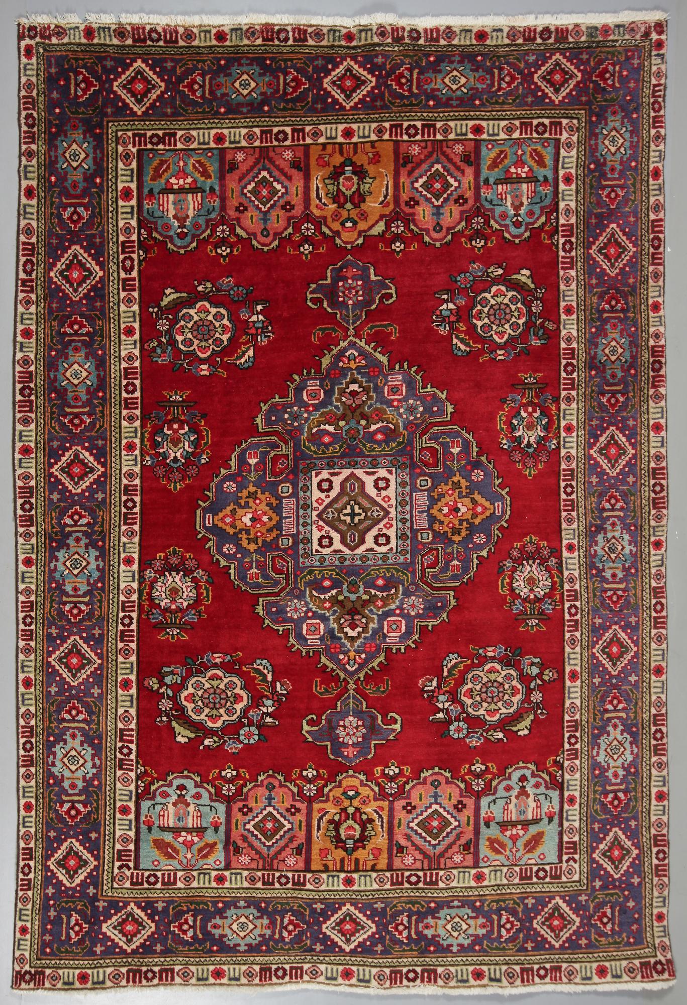MATTA, möjligen Bachtiari, old, 303 x 207 cm.