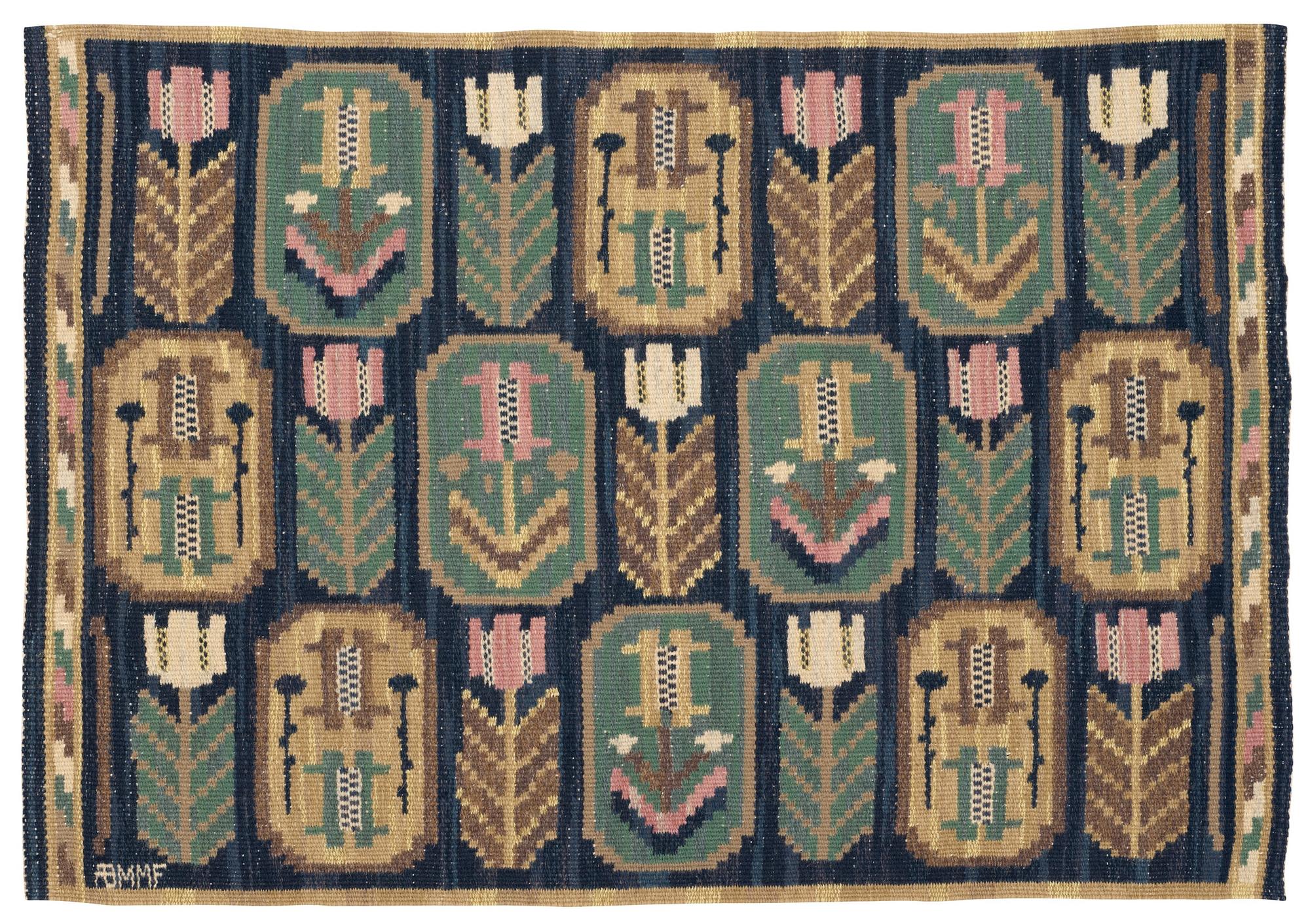 TEXTILE. "Medaljongerna". Flat weave (rölakan). 59 x 88,5 cm. Signed AB MMF.