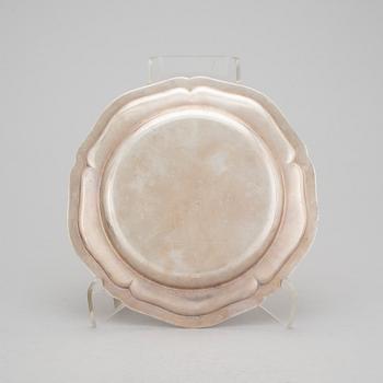 PARTI SILVER, 4 delar, bla Gustaf Möllenborg, Stockholm 1900-tal. Total vikt ca 831 g.