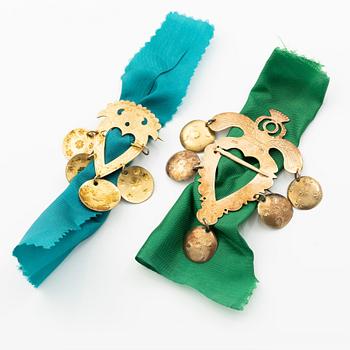 Costume jewellery, 3 pieces, gilded silver.