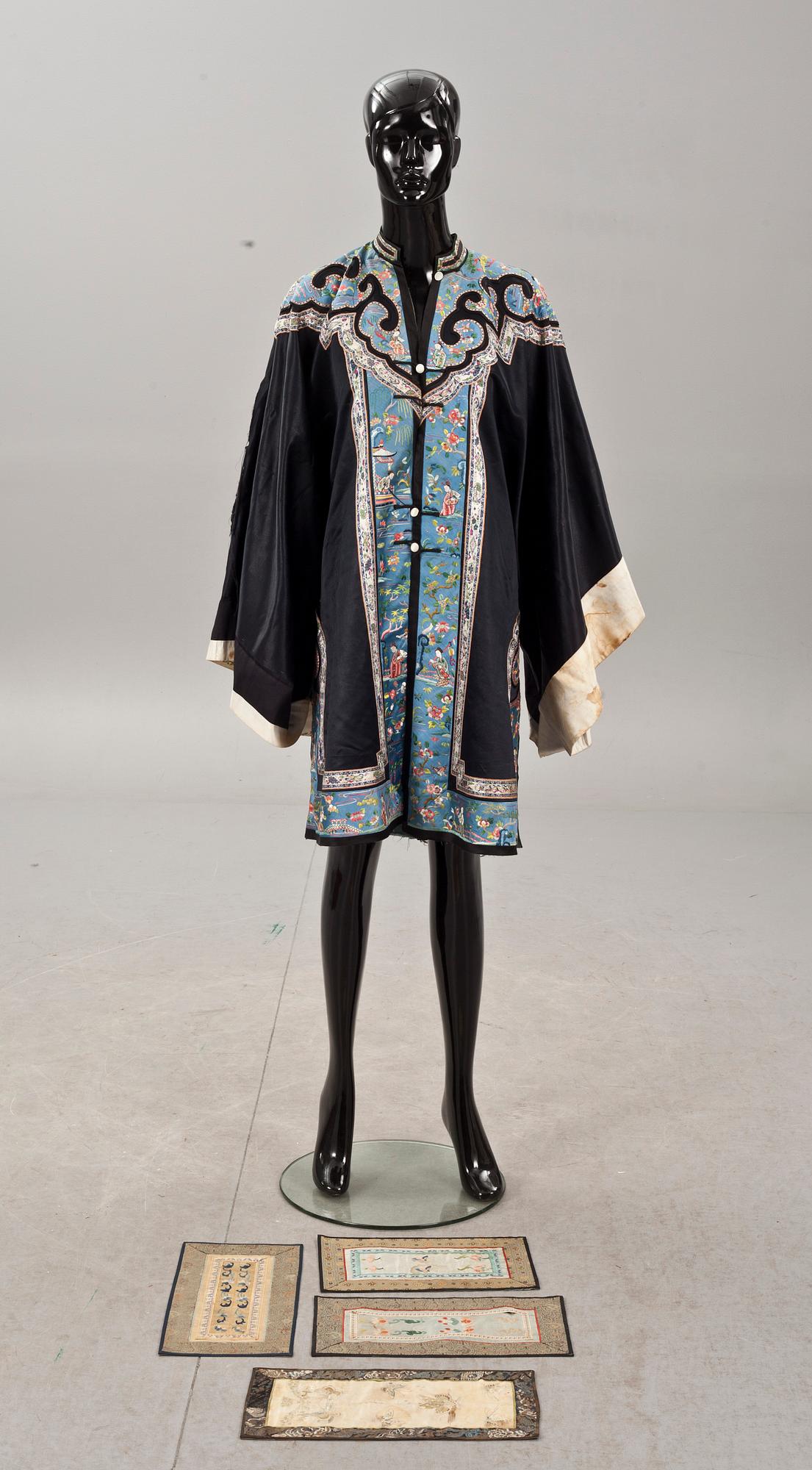 JACKA samt BORDSDEKORATION,5 delar. Broderad, Kina, 1920-tal.