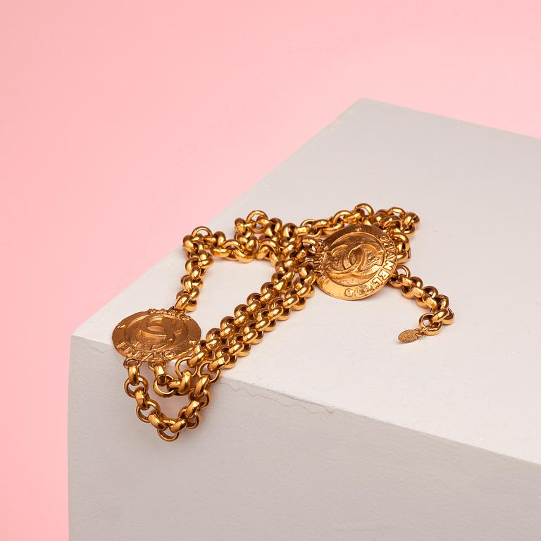 BÄLTE, Chanel, 2008.