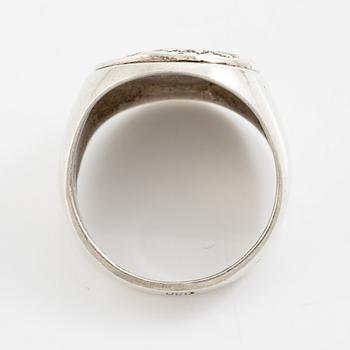 Signet ring, silver, man's profile, Mediterranean region.