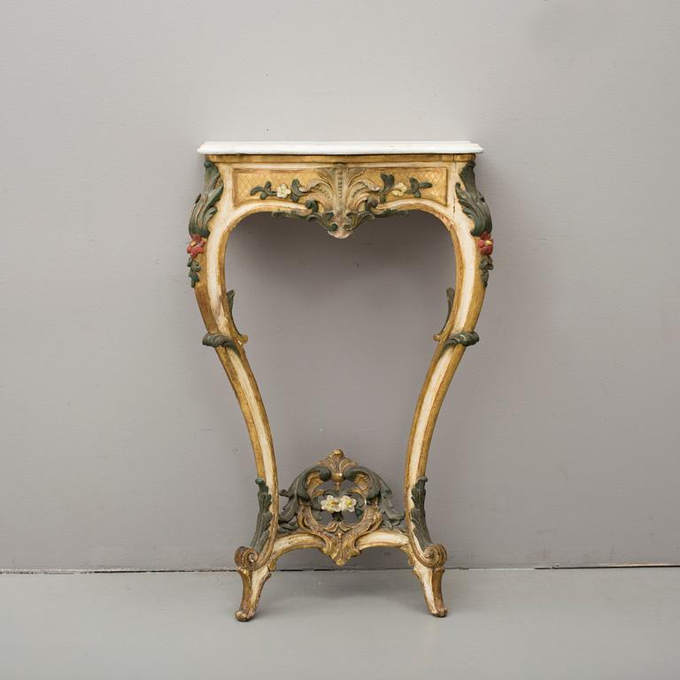 KONSOLBORD, Sydeuropa, 1800-talets andra hälft.