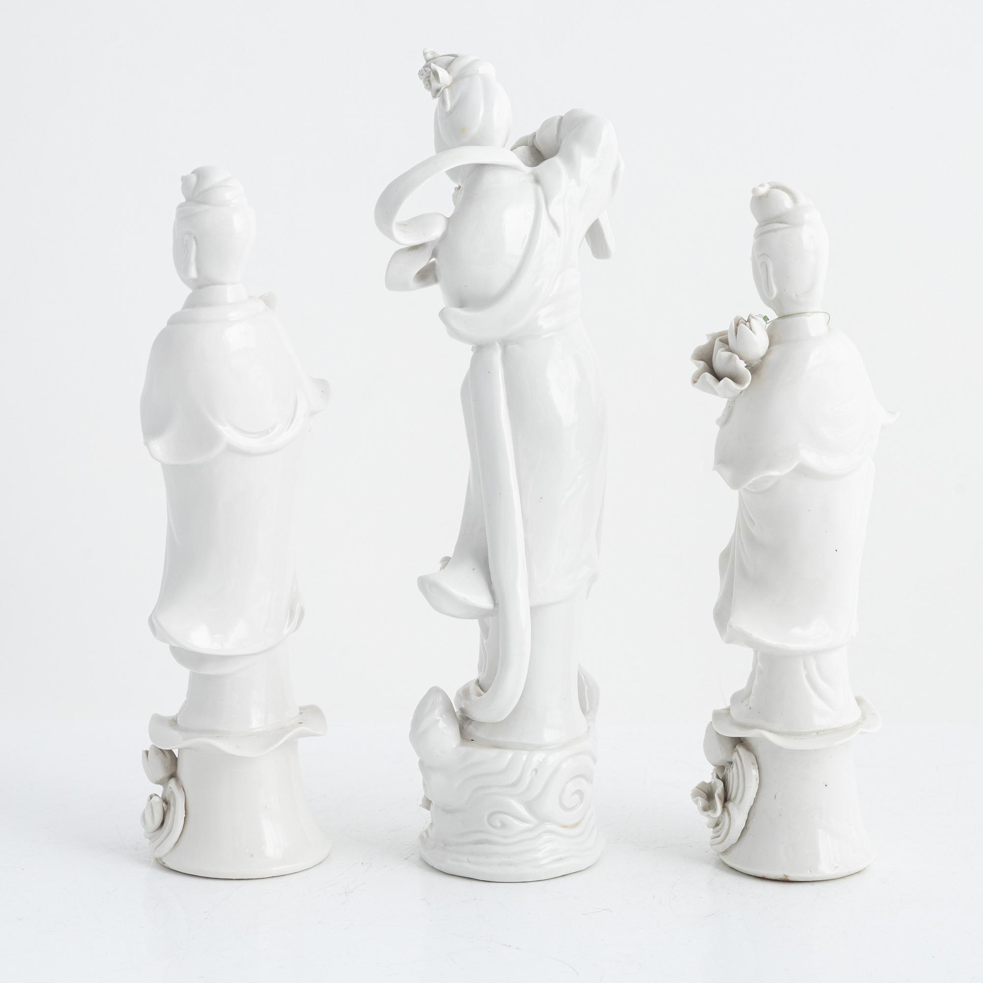 Three Bland de Chine Guanyins, China, 20th century.