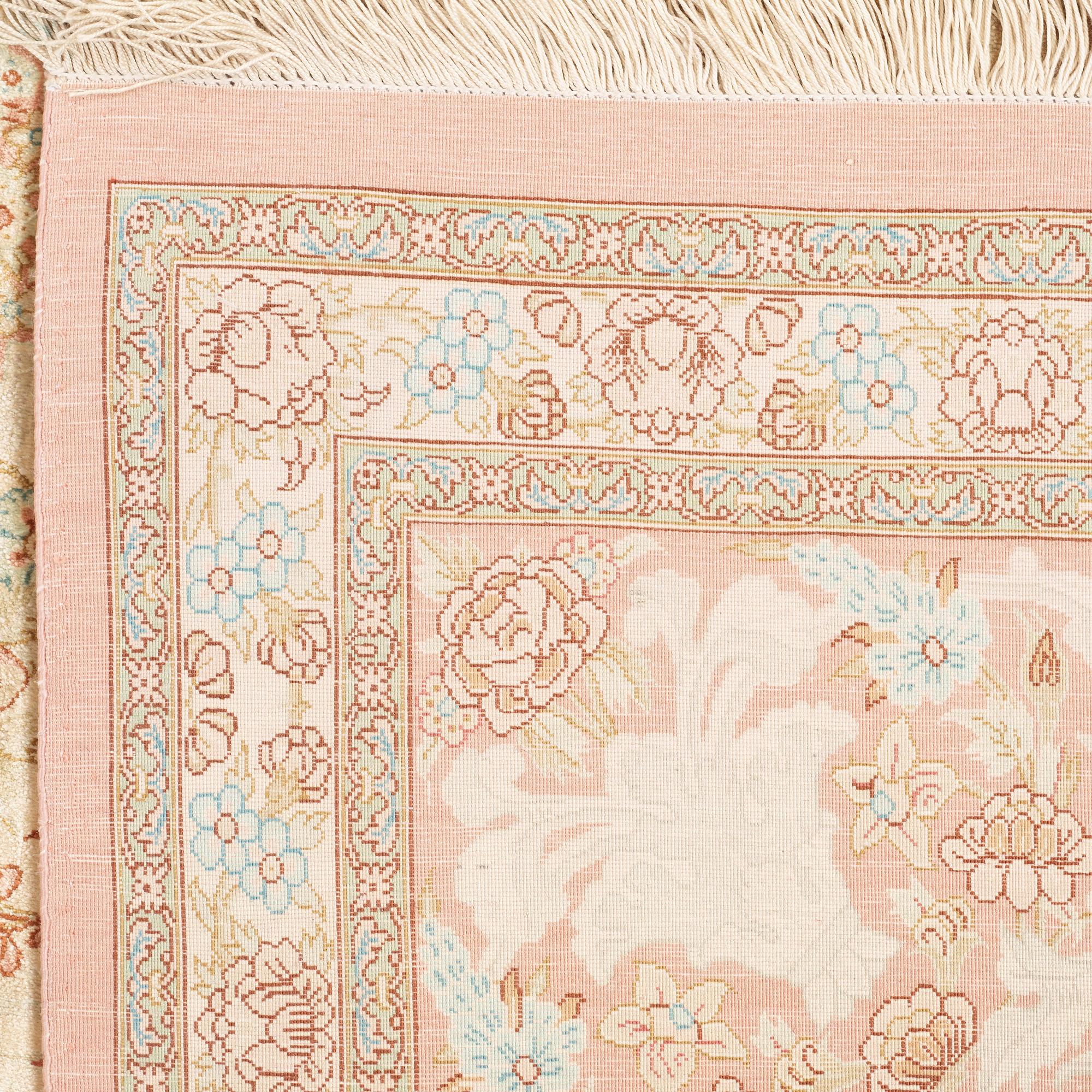 OLD SILK QUM. 289,5 x 195 cm.