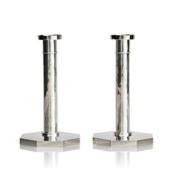 477. Bengt Liljedahl, a pair of sterling silver candlesticks, Stockholm, Sweden 2003.