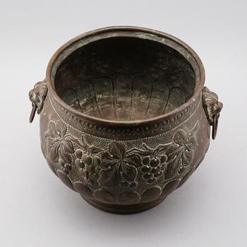 YTTERFODER, mässing, 1800-talets första hälft.