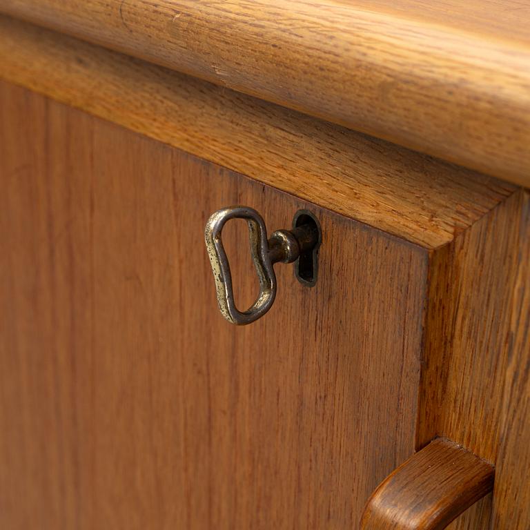 Bertil Fridhagen, sideboard, Bodafors, 1900-talets andra hälft.