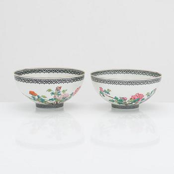 A set of four Chinese porcelain bowls, mid-20th century.