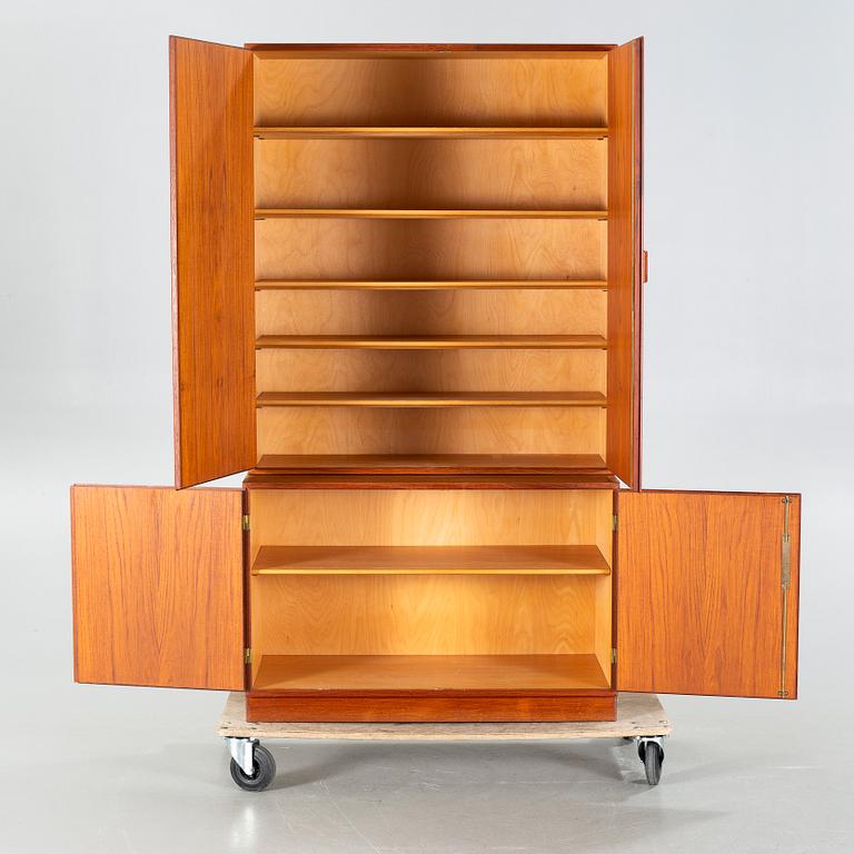 A cabinet by BØRGE MOGENSEN, second half of the 20th century.