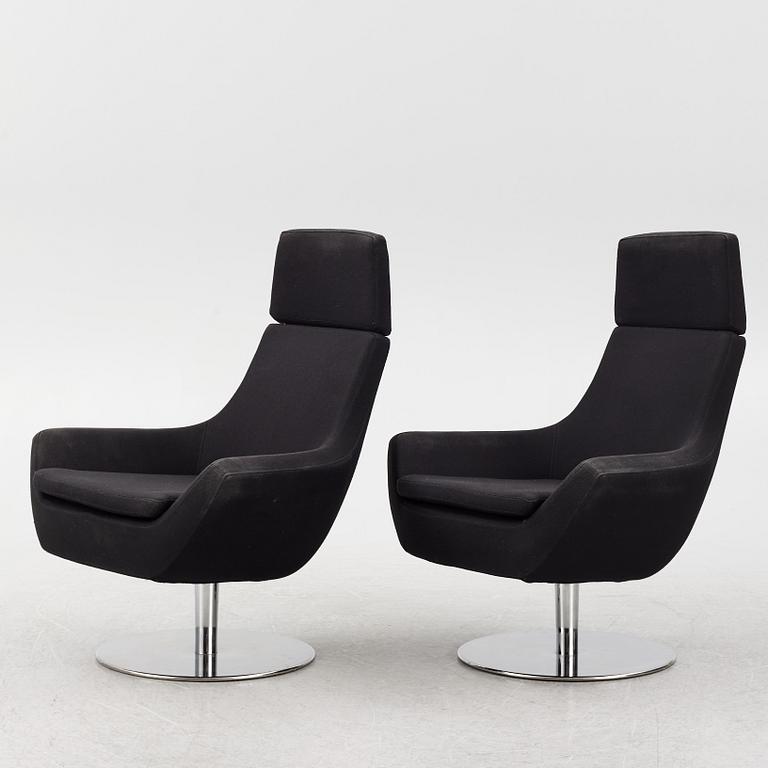 Roger Persson, a pair of 'Happy Swing' easy chairs Swedese, 2000s.