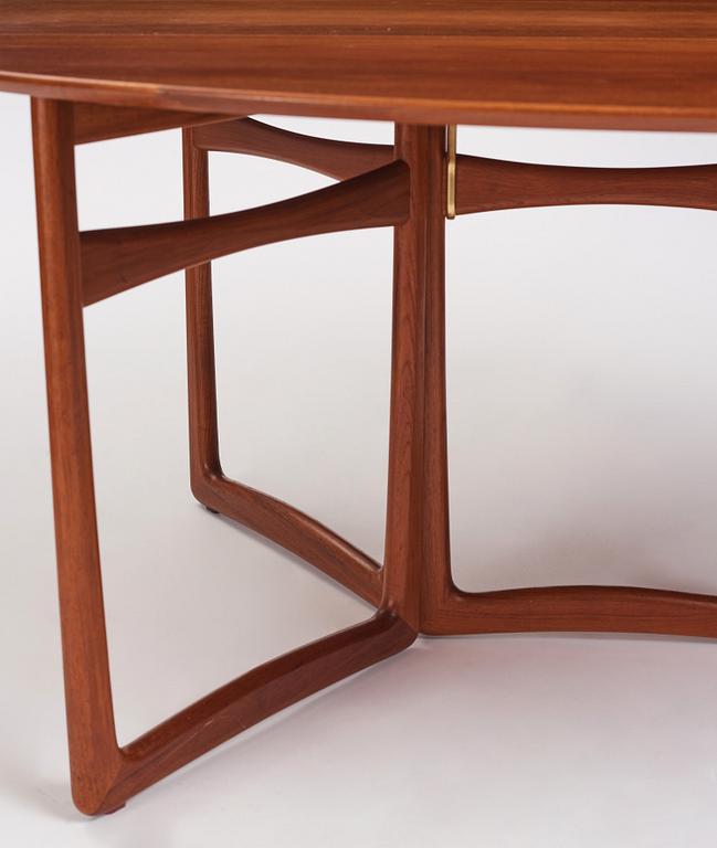 Peter Hvidt & Orla Mølgaard Nielsen, a teak gate leg dining table, France & Son, Denmark, 1950s-1960s.