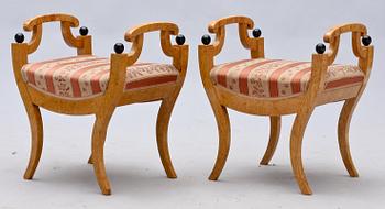 TABURETTER, ett par, Karl Johan-stil, 1800-talets slut.