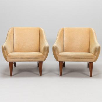 ILLUM WIKKELSÖ, Fåtöljer ett par, ML-140, för A. Mikael Laursen & Søn, Århus 1950-tal.