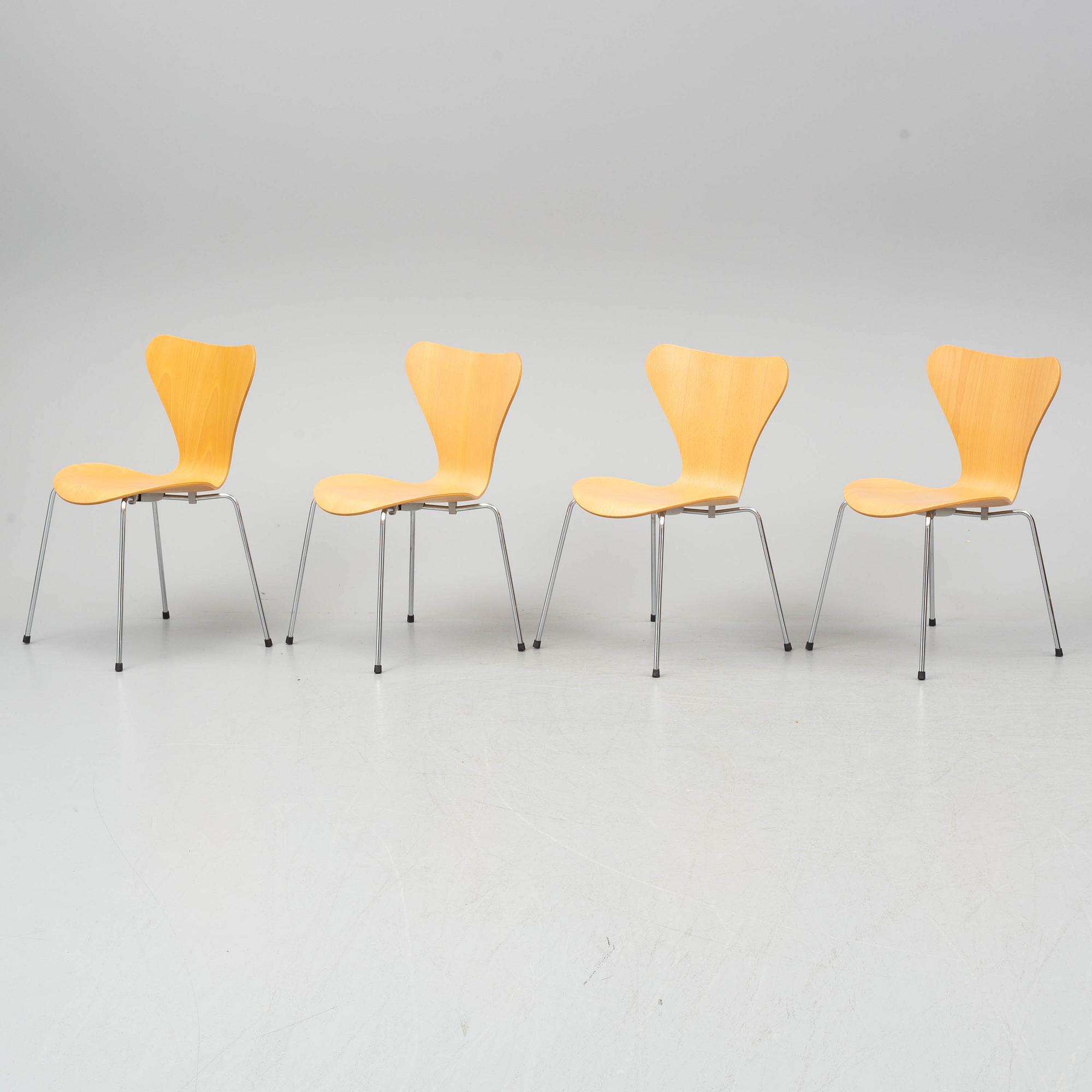 ARNE JACOBSEN, four Series 7 chairs from Fritz Hansen, Denmark, 1996-8.