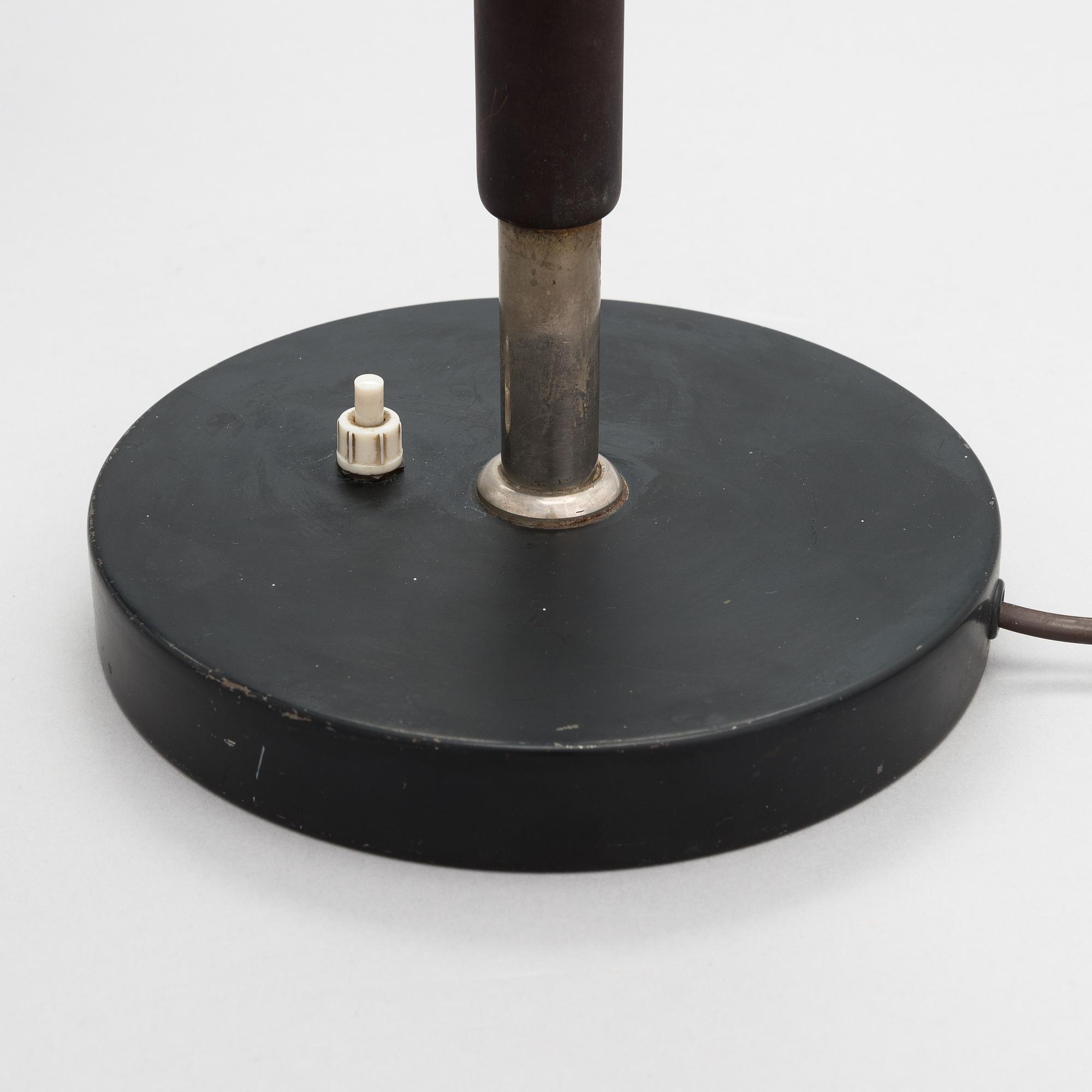 Christian Dell, A 1930's 'Goethe' table lamp for Bünte & Remmler.