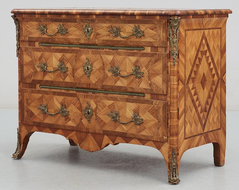 A Swedish Rococo 18th century commode attributed to Johan Hindrich Reimers.