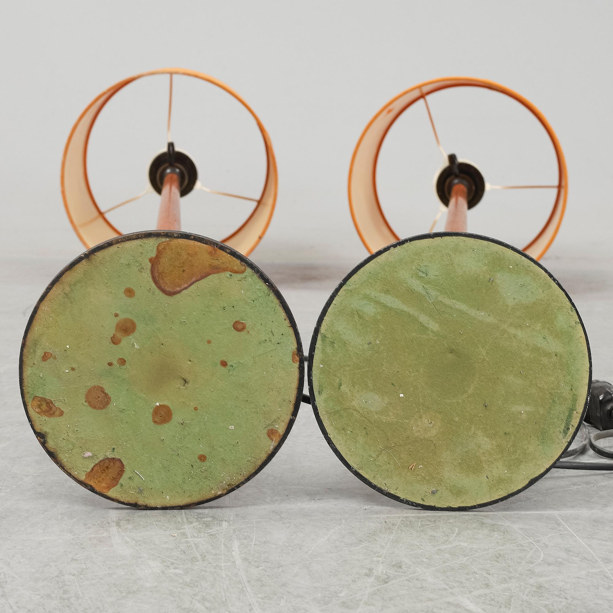 A pair of late 20th Century floor lights.