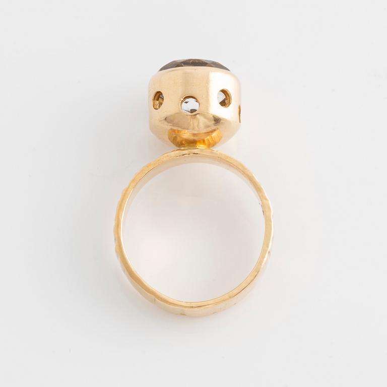 Ring, 18K gold with rock crystal, Steens goldsmith, Partille.