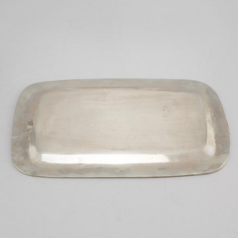 Six liqeur glasses on a tray, mother of pearl and alpaca, Mexico, second half of the 20th century.
