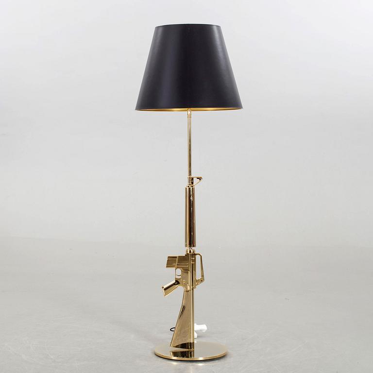 PHILIPPE STARCK, golvlampa, "Lounge Gun M 16", Flos.