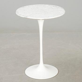 BORD. "Tulip". Eero Saarinen.
