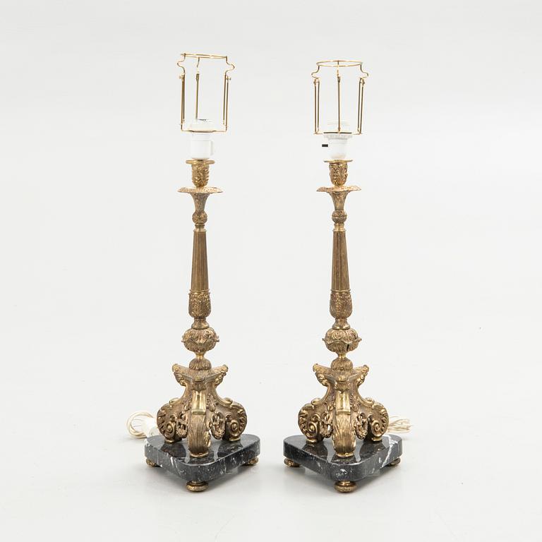 Bordslampor, ett par, Louis XV-stil, Frankrike, 1900-tal.
