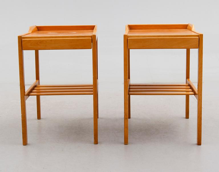 SÄNGBORD, 1 par, Bertil Fridhagen, Bodafors, 1900-talets mitt.