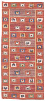 Märta Måås-Fjetterström, A RUNNER, "Röd grön äng", flat weave, ca 346,5 x 151,5 cm, signed AB MMF.