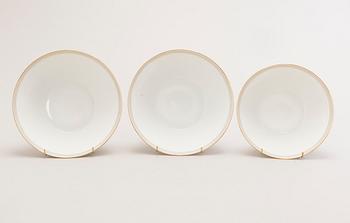 DINNERWARE, 61 pcs, 'Noblesse', porcelain, Hutschenreuther, Bavaria.