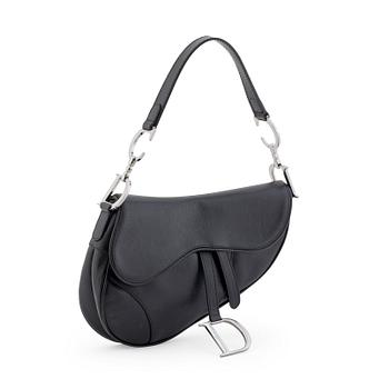 422. CHRISTIAN DIOR, a black leather shoulder bag, "Saddle bag".