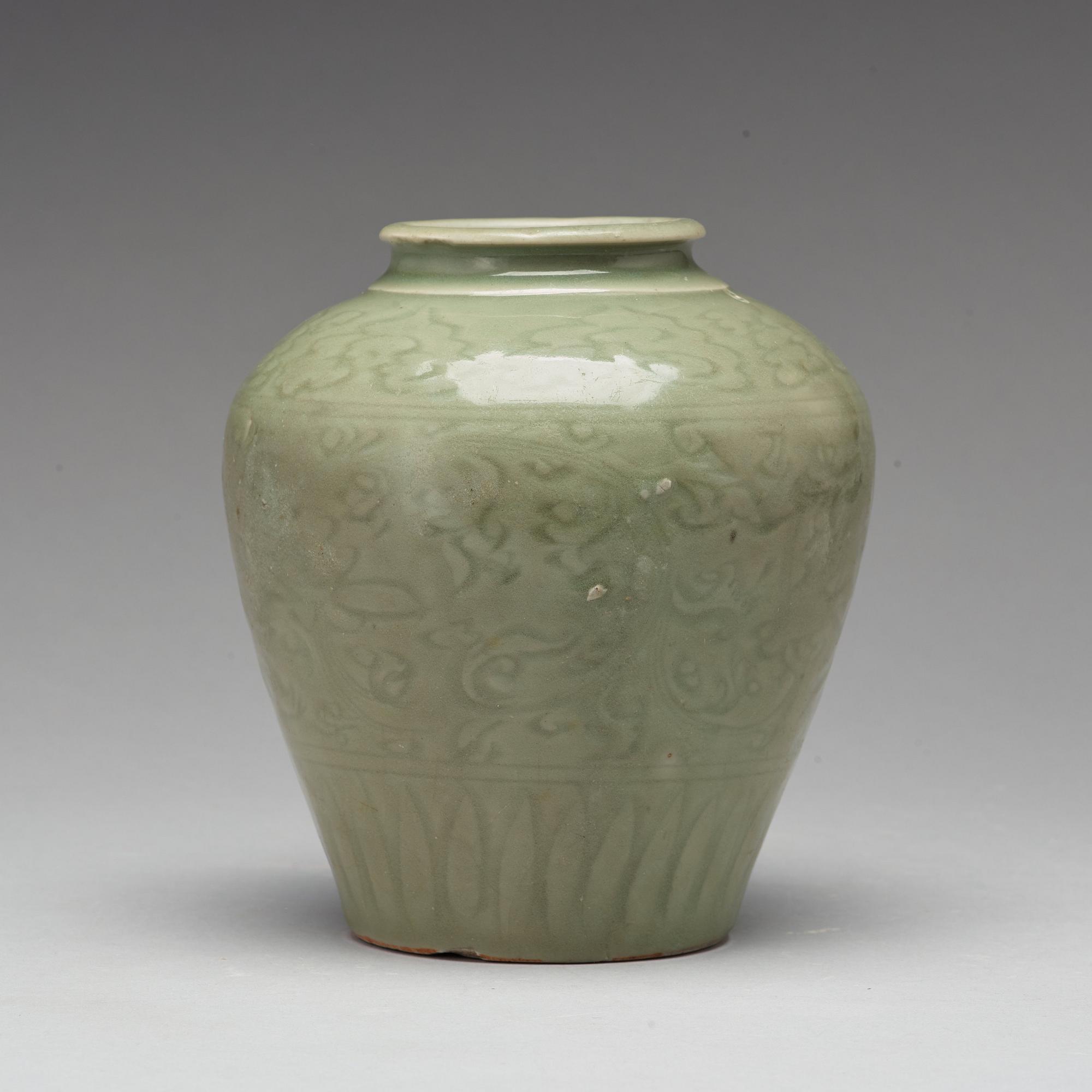 URNA, keramik. Mingdynastin (1368-1644).