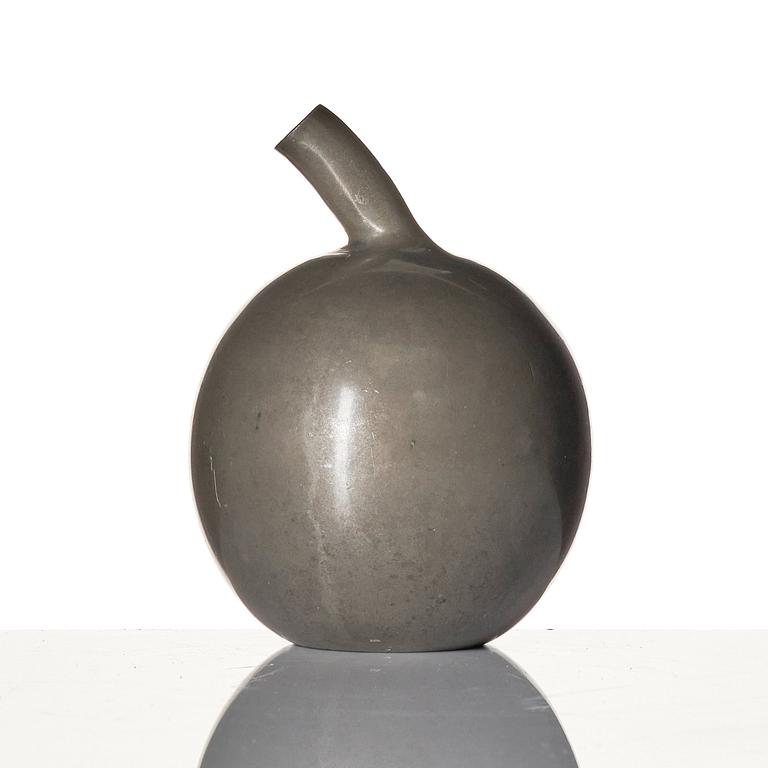 Firma Svenskt Tenn, a pewter vase, Stockholm 1930.