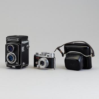 A Yashica-A and a Robot Star camera, mid 20th century.