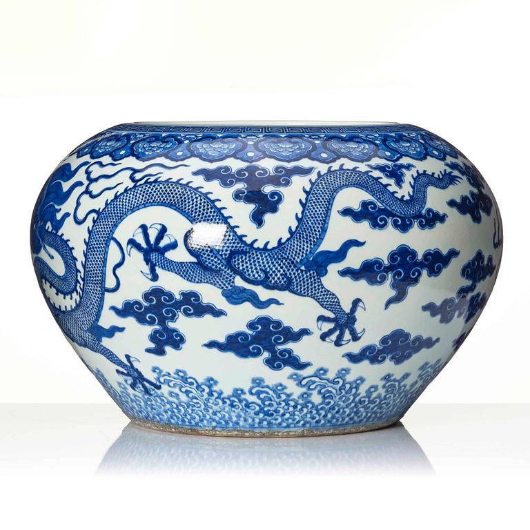 A massive blue and white jardiniere, Qing dynasty with Daouguang seal mark.