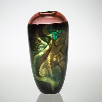 An Eva Englund 'graal' glass vase, Orrefors 1990.