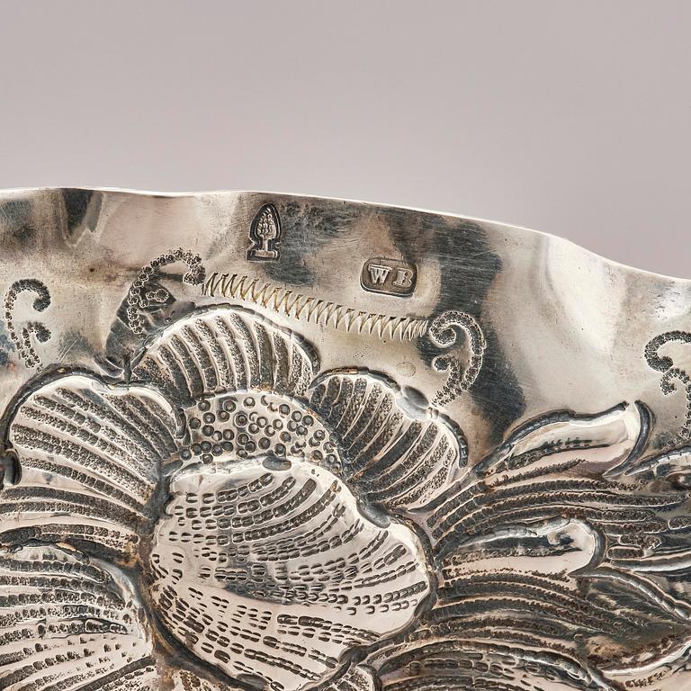 Presenterfat, silver, barockstil, fantasistämplar, möjligen Hanau, omkring år 1900.