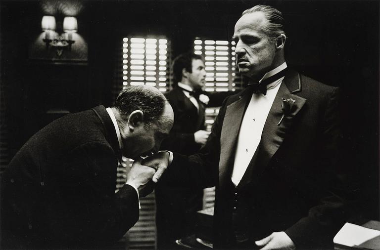 Steve Schapiro, "Marlon Brando in 'The Godfather' New York", 1971.