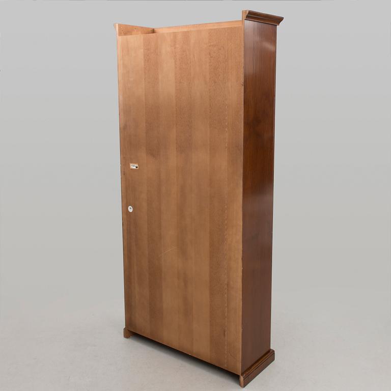 A 21st century book shelf for Selva Italy.