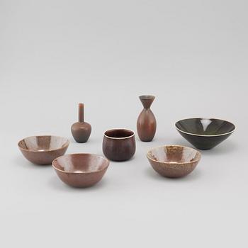 5 bowls and 2 vases, designed by Carl-Harry Stålhane for Rörstrand, 1950/60s.