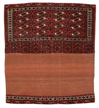 SEMI-ANTIQUE TEKKE/YOMOUD CHUVAL. 68 x 124,5 (as well as 68 cm at the back).