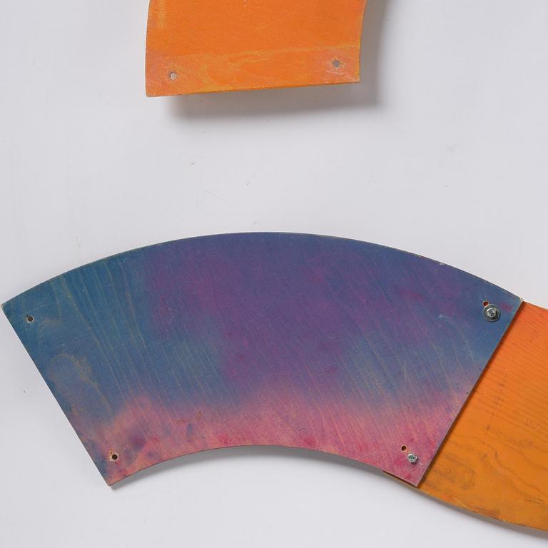 Enno Hallek, "Open String".