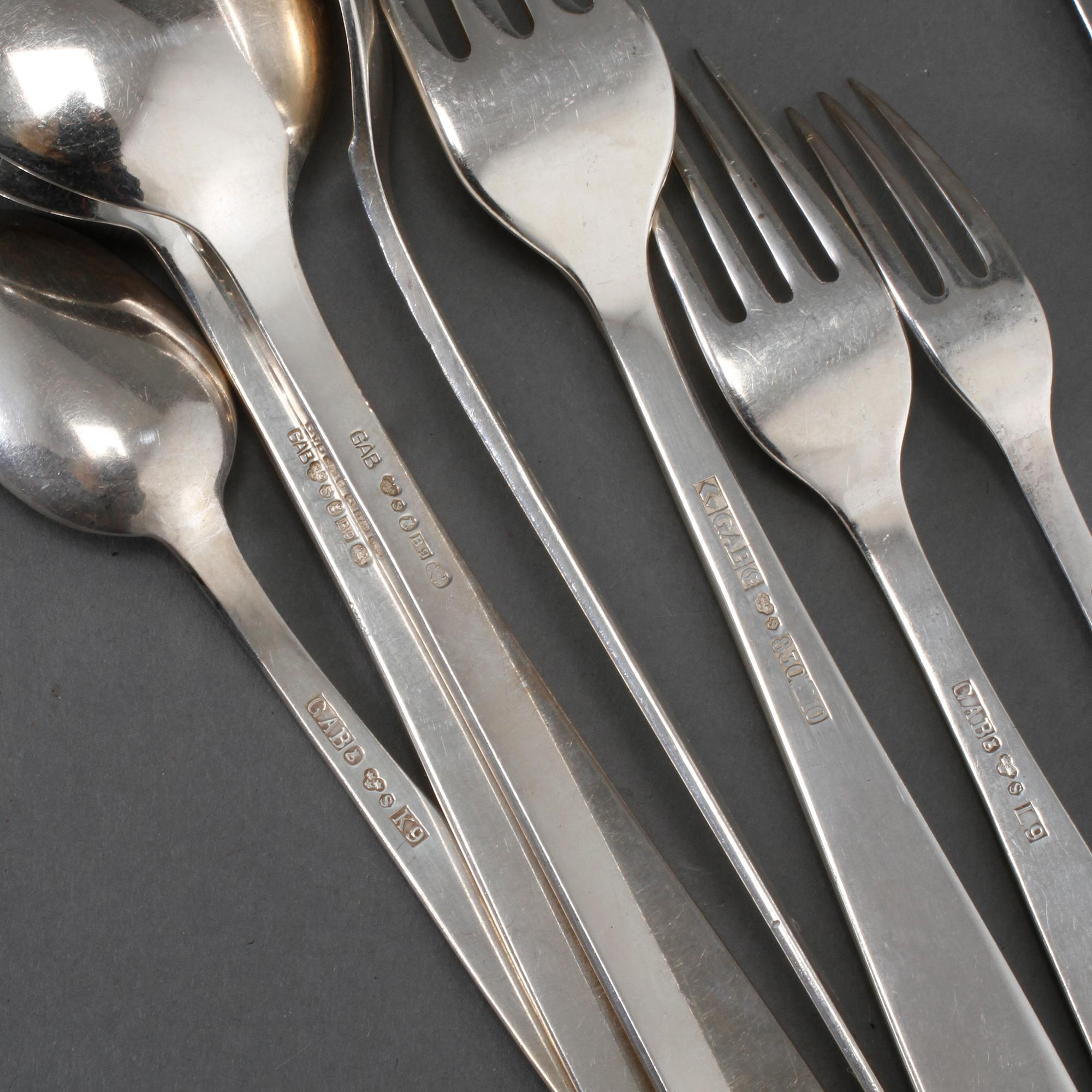 BESTICKSUPPSÄTTNING, 81 delar, "Rosenholm", silver, 1900-talets andra hälft. Vikt ca 3050 gram.